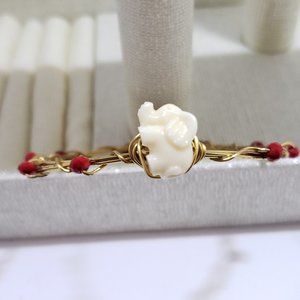 HANDMADE GOLD WIRE BRACELET WITH ELEPHANT CHARM